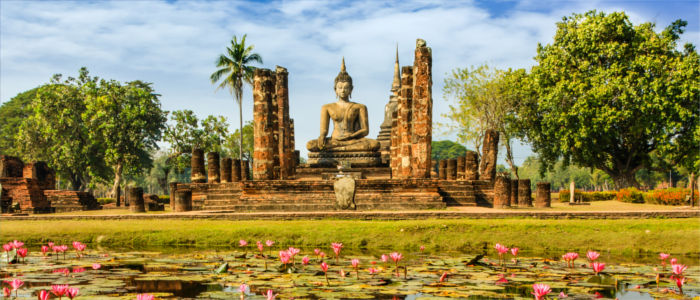 Asian temple complexes