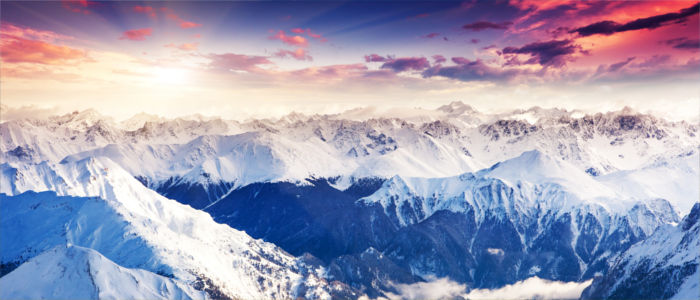 Mountain tops in the Alps in sunshine