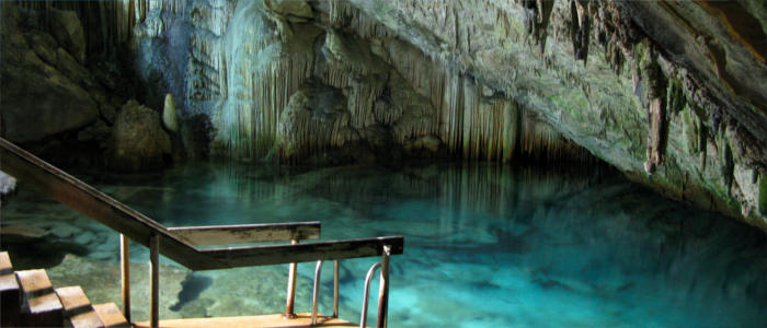 Bermuda's unique caves
