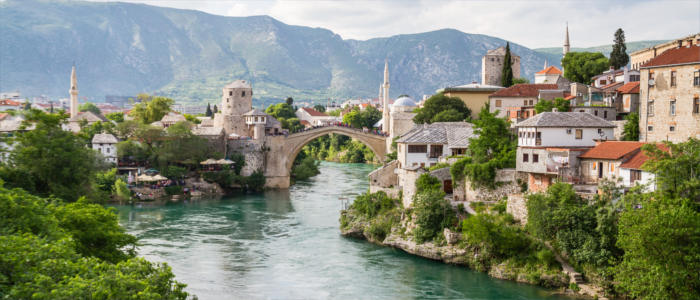 Mostar's bridge architecture