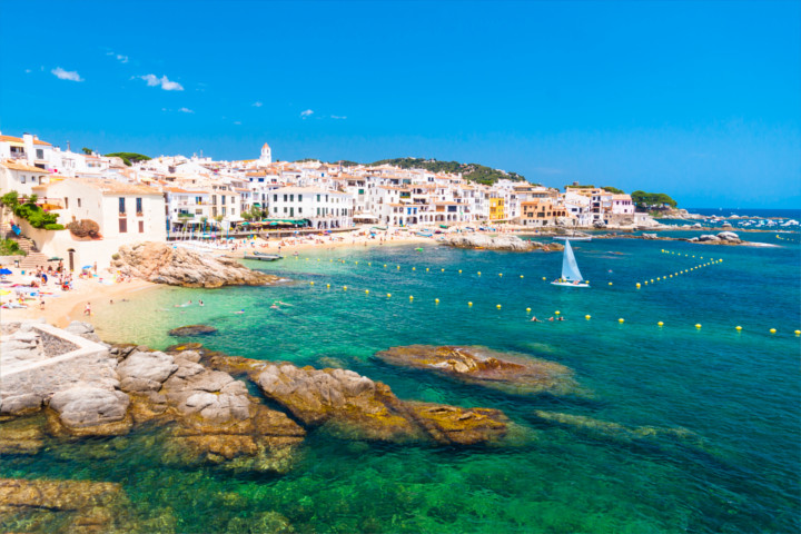 Costa Brava - A Wild Coast with Mediterranean Atmosphere | Travelmyne.com