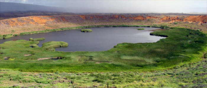 Crater Rano Raraku - Easter Island