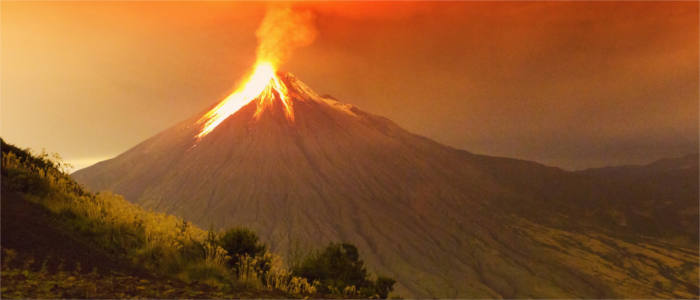 Active volcanoes in Ecuador