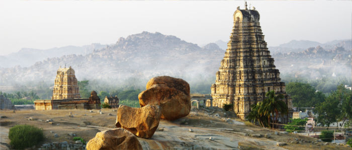 Indian Hindu temple Karnataka
