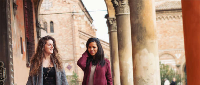 Exploring Bologna's old part of town