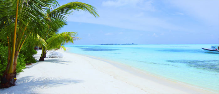 Sandy beaches on the Maldives