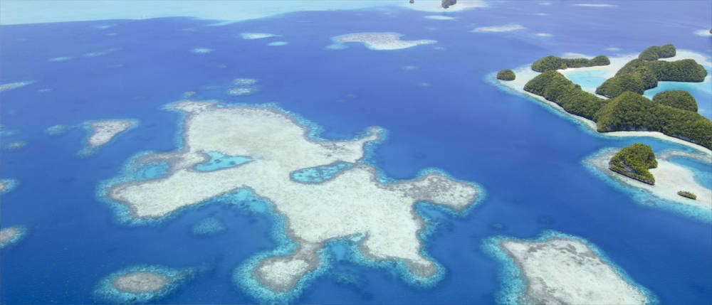 Islands and atolls in Micronesia
