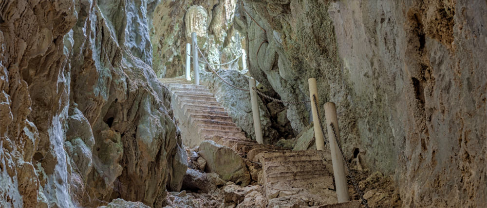Niue#s caves