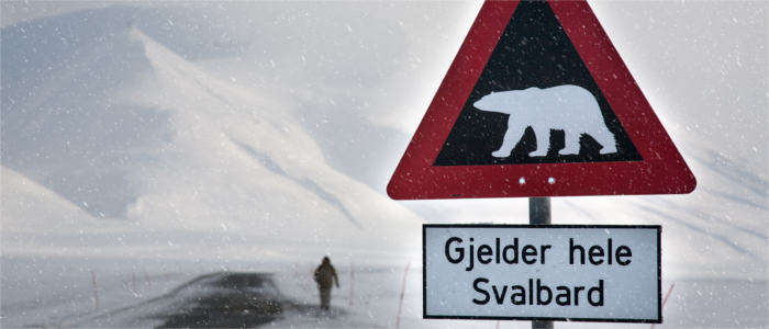 Svalbard - warning of polar bears