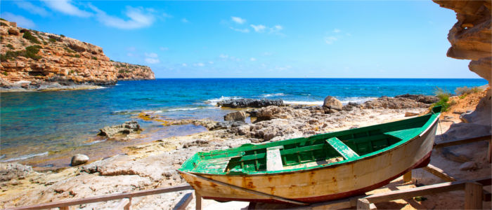 Green boat on Formentera