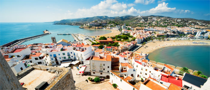 The coast in front of the community of Valencia