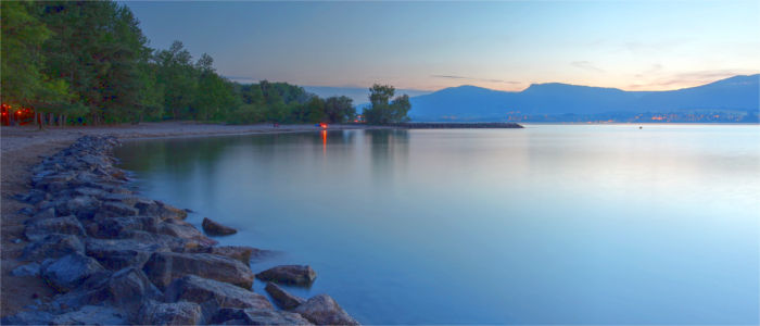 View of Lake Neuchâtel