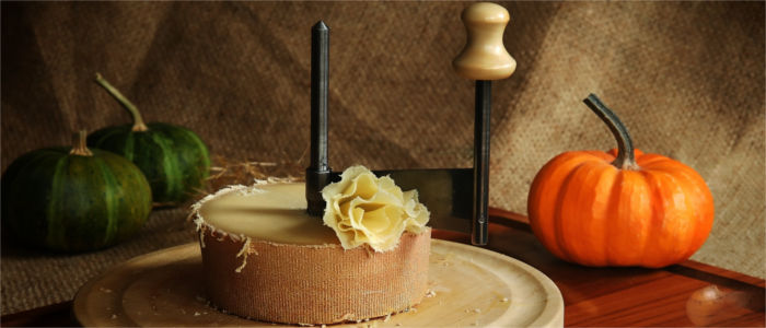 Tête de Moine cheese from the Suisse romande